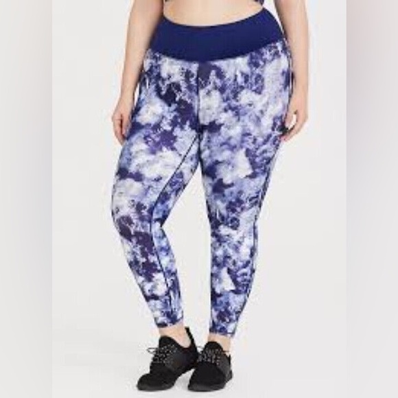 Torrid Active Blue & White Tie-Dye Crop Ankle Leggings Plus Size 5X Sporty - Picture 1 of 5